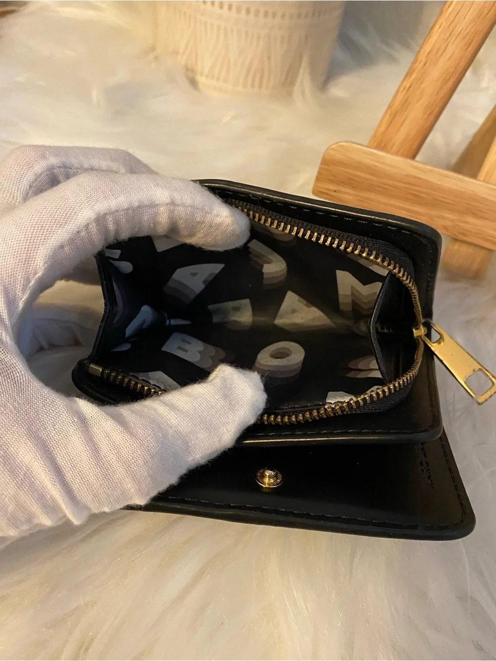 Marc Jacobs Black Embossed Leather Card Wallet Unisex